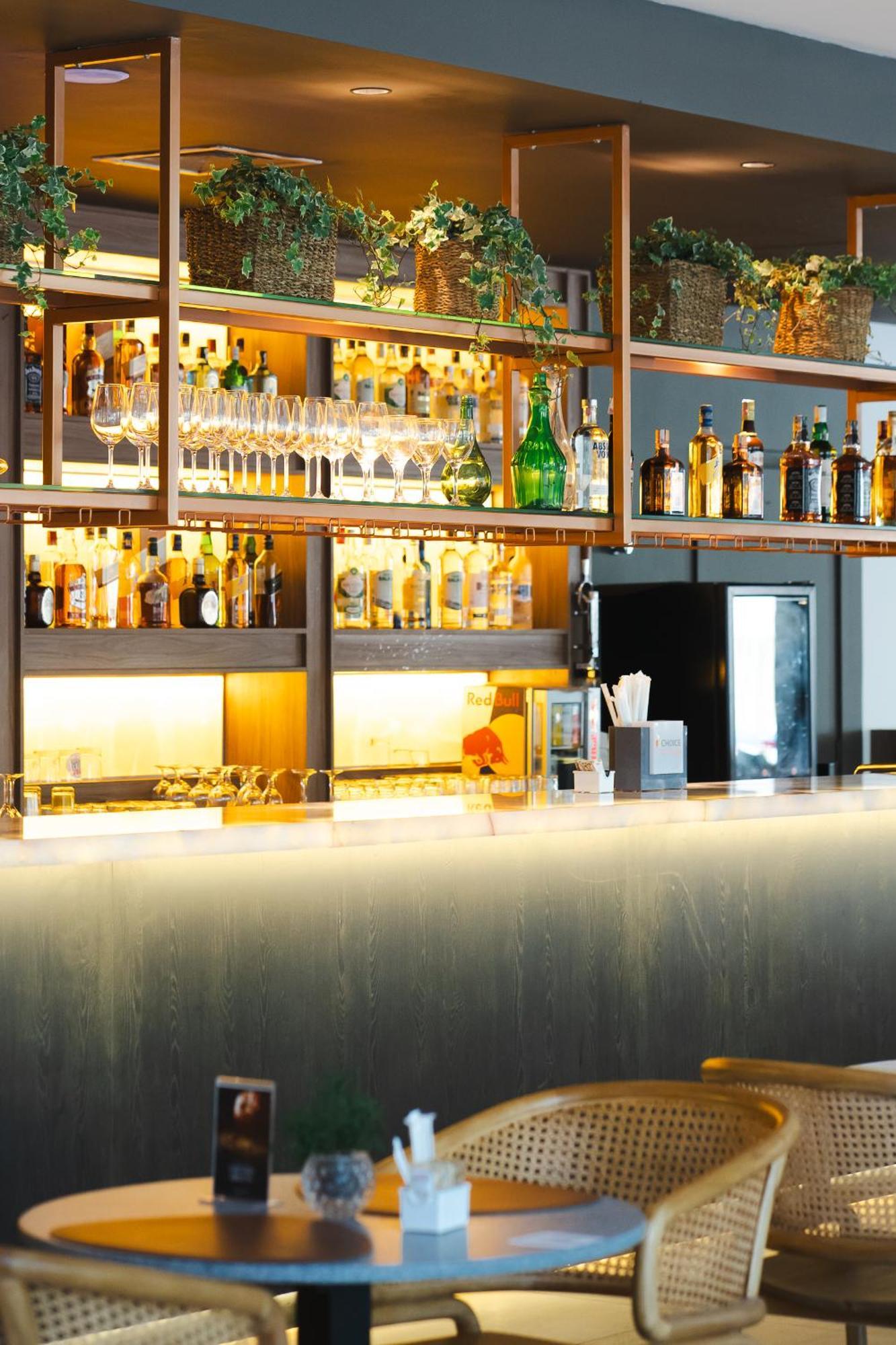 Hotel Radisson Rio De Janeiro Barra Zewnętrze zdjęcie A bar