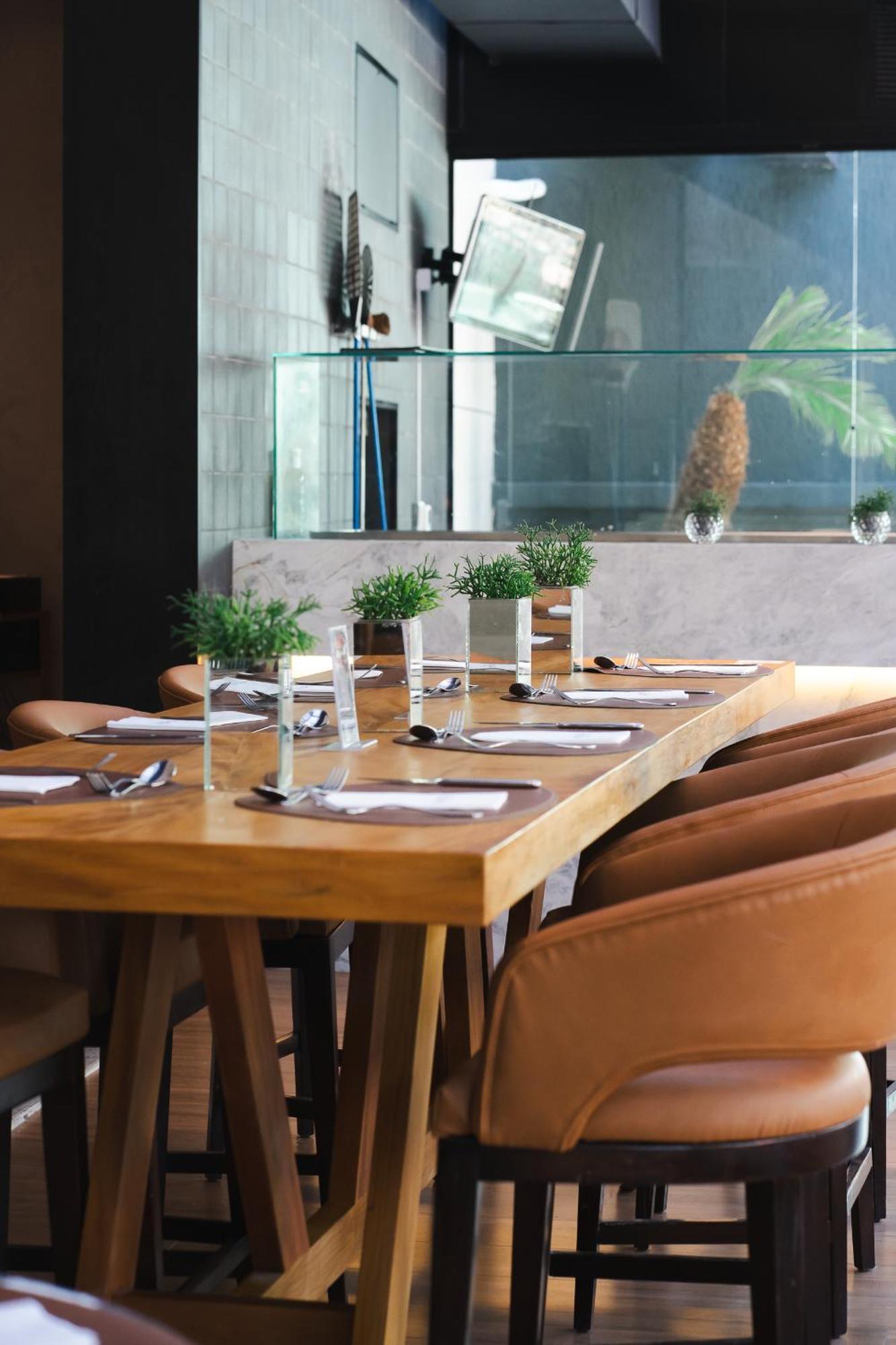 Hotel Radisson Rio De Janeiro Barra Zewnętrze zdjęcie A table set for a meal