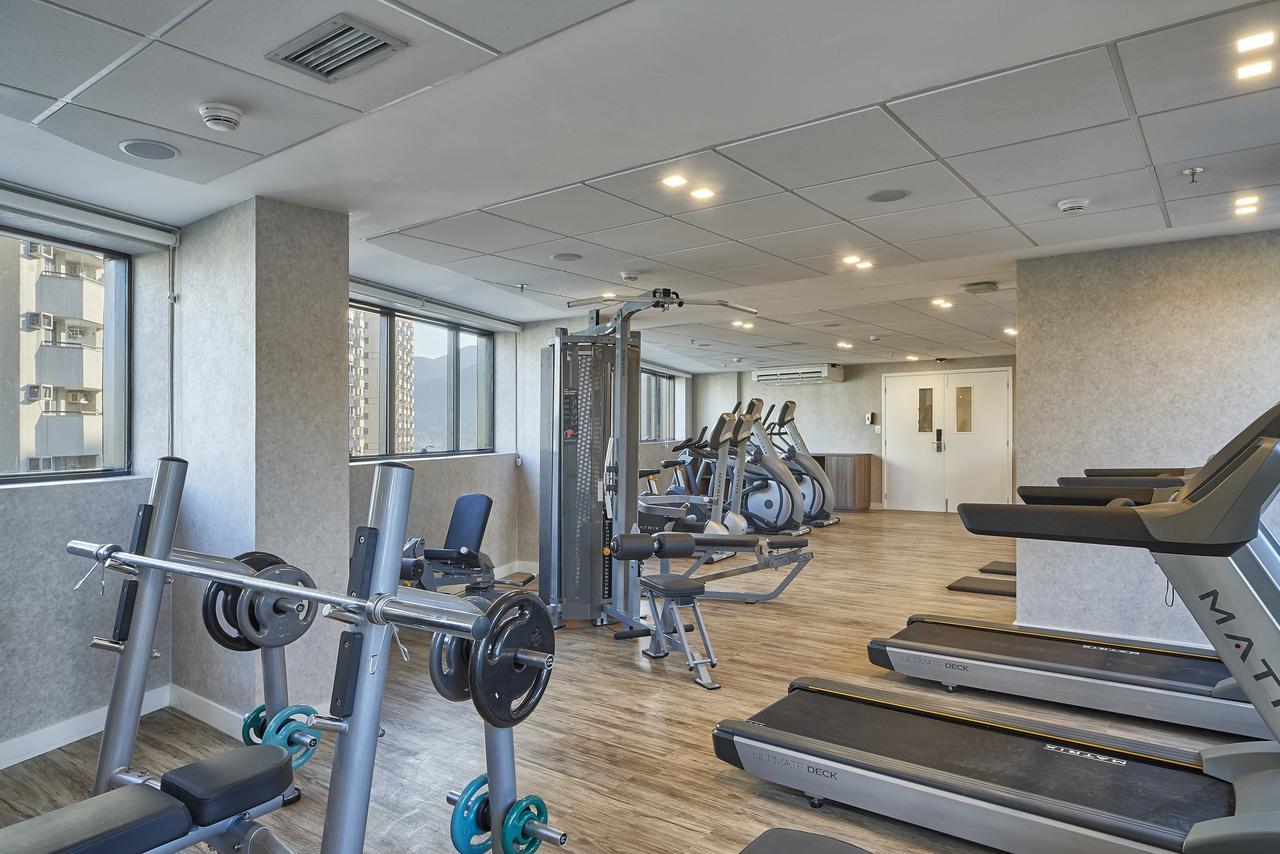 Hotel Radisson Rio De Janeiro Barra Zewnętrze zdjęcie The gym at the 100 North Main Street building